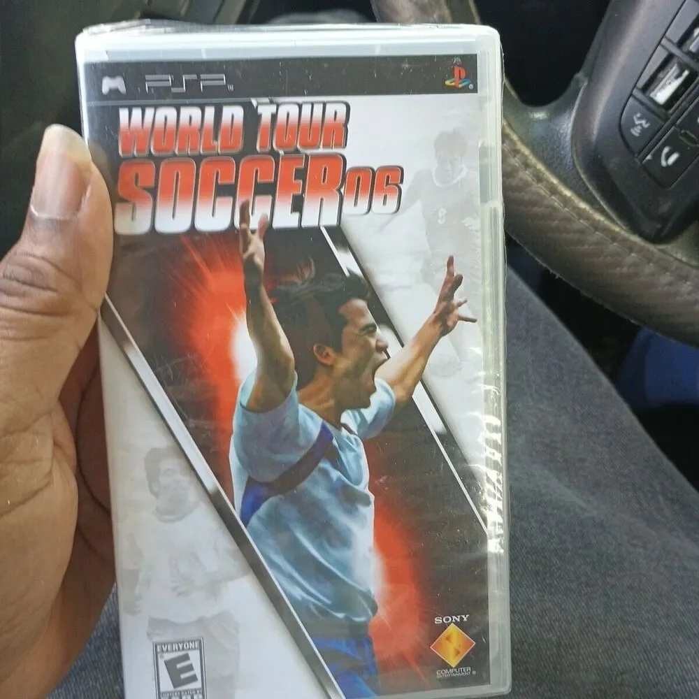 World Tour Soccer 06 - Sony PSP